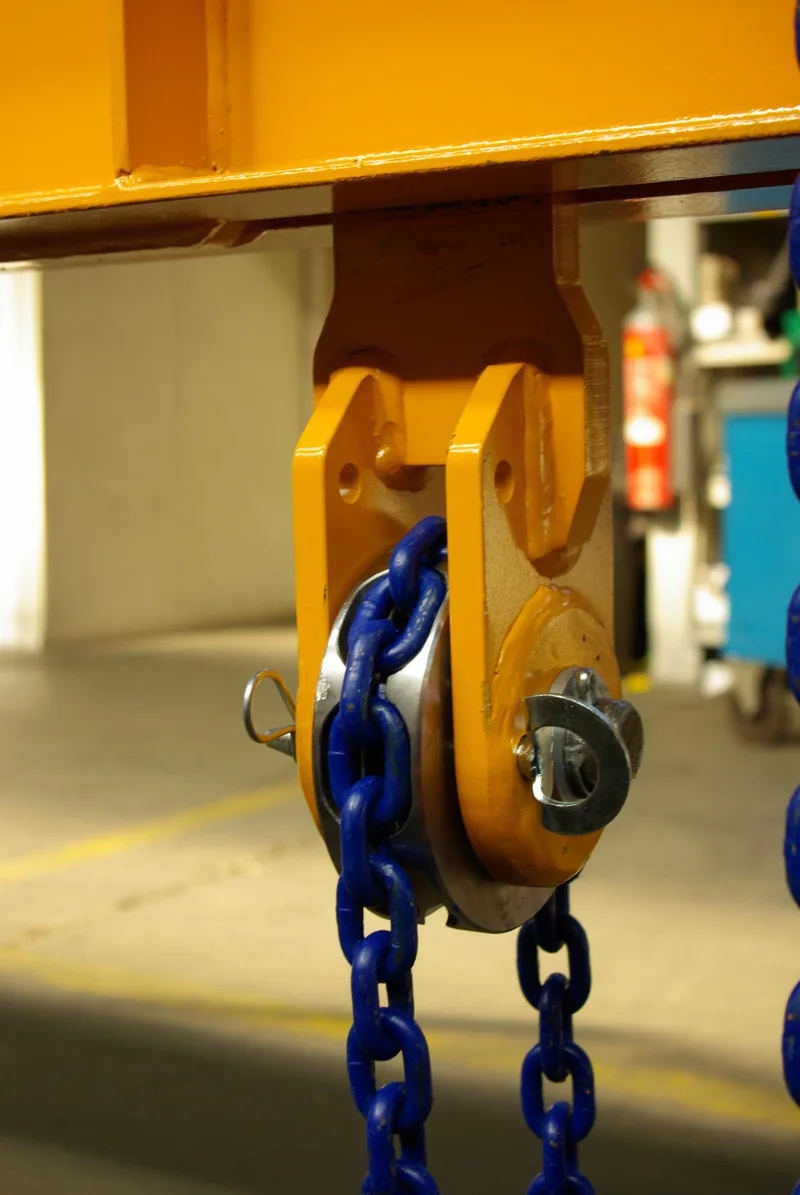 Below Hook Equipment